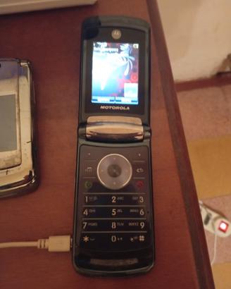 Motorola v9 black
