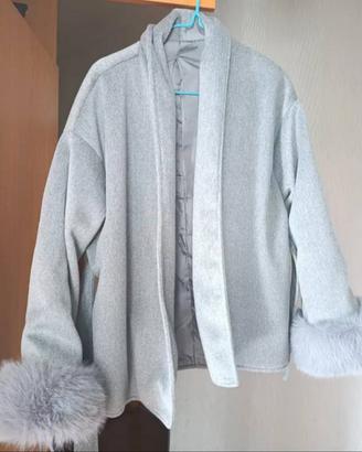 Elegante giacca in tweed grigio da donna