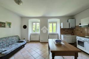 CASA SEMINDIPENDENTE A FOSSATO DI VICO