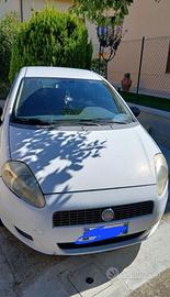 Fiat Grande Punto 3 porte ok neopatentati