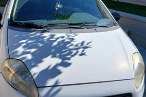 Fiat Grande Punto 3 porte ok neopatentati