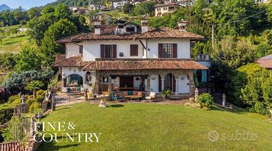 Villa di 750 m² con più di 5 locali e box auto dop