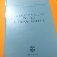 dizionario di latino Le Monnier