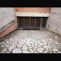 Garage box auto deposito rende vicino metropolis
