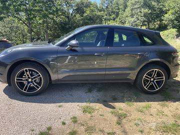 Porsche Macan 20. 245 cv pdk