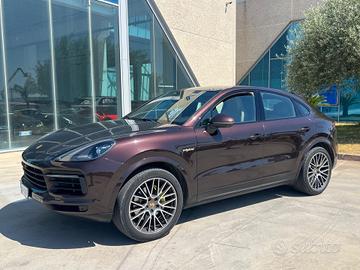 Porsche Cayenne Coupé 3.0 V6 E-Hybrid 340CV - SUPE