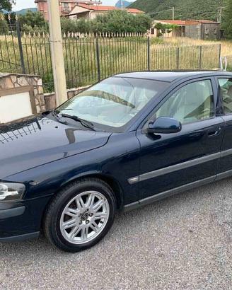 Volvo S60 2.4 D5