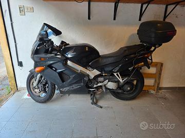 Honda VFR 800 RC 45