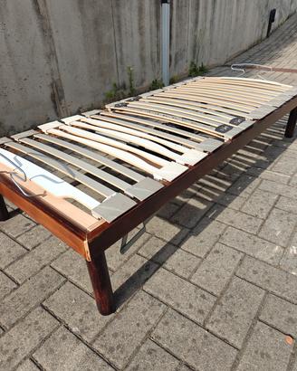 Rete letto elettrica singola con doghe in legno