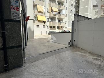 MONOLOCALE A BARLETTA