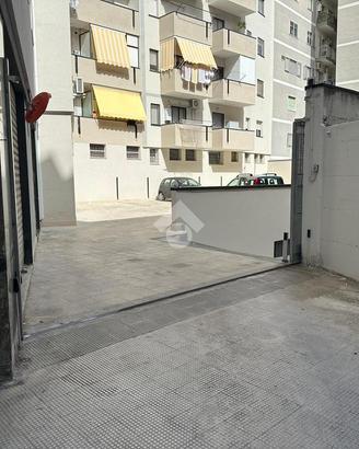 MONOLOCALE A BARLETTA