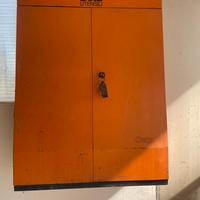 Armadio porta attrezzi Beta