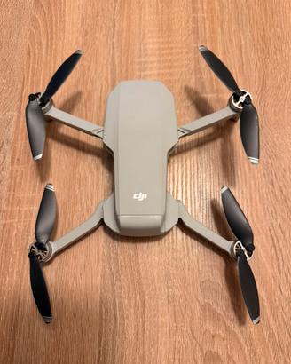 DJI Mavic Mini Fly More Combo