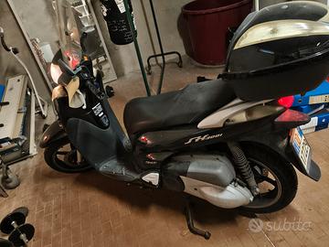 Honda sh 300 2008