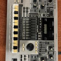 Roland MC-505 Groovebox – 350€