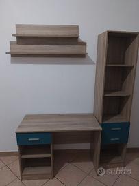 Scrivania + libreria