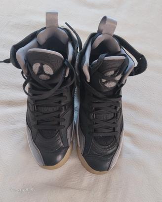 Jordan Jumpman Two Trey - Black / Cement Grey -