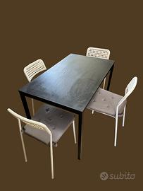 Tavolo e 4 sedie Ikea Sandsberg