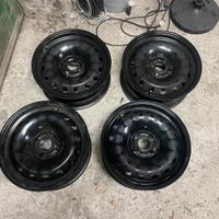 Cerchi Fiat grande punto o punto evo R 15 et43