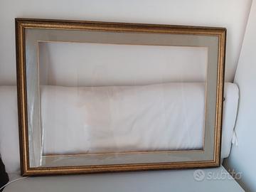 Cornice classica anni'70 col.oro per tela 60x90 