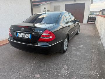 Mercedes 270 cdi