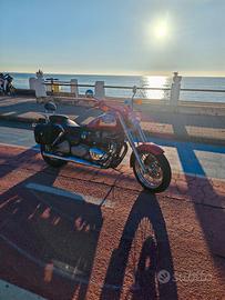 Triumph Bonneville America - 2004