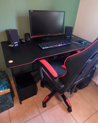 Postazione pc da gaming  completa 