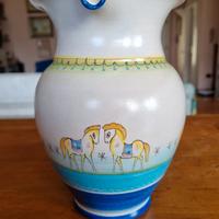 Brocca in ceramica di Vietri