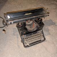 macchina da scrivere Olivetti  m40