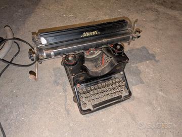 macchina da scrivere Olivetti  m40