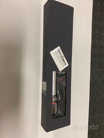 Ammortizzatore di sterzo