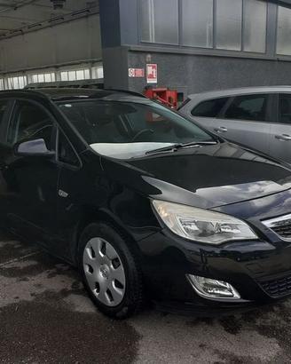 Opel Astra 1.4 100CV Sports Tourer SW -1°PROP...