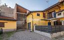 casa-indipendente-ristrutturata-con-area-esterna-