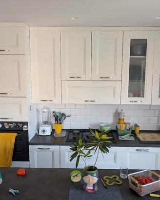 cucina e armadio 