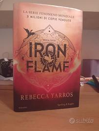 libro IRON FLAME Rebecca Yarros