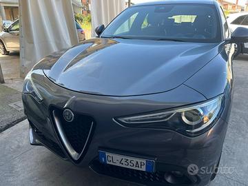 Alfa Romeo Stelvio 2.2 Turbo Diesel 210 CV AT8 Q4
