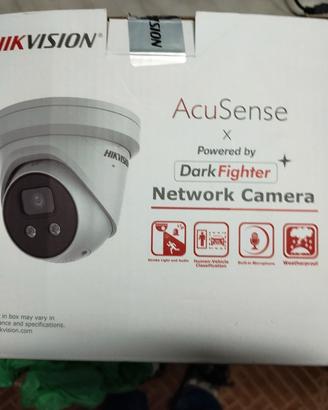 hikivision acusense telecamera