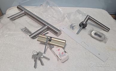 Set di Ferramenta per Porta - Nuovo - Augusta (SR)