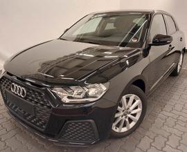AUDI A1 citycarver 30 TFSI S tronic