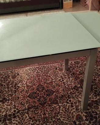 tavolo in vetro