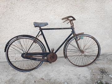 Bicicletta con freni a bacchetta