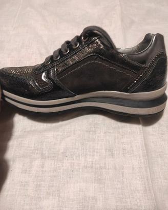 SCARPE DONNA SNEAKERS NERO GIARDINI N. 37