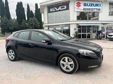 Volvo V40 D2 TUA DA SOLI €147 AL MESE SENZA ANTICI