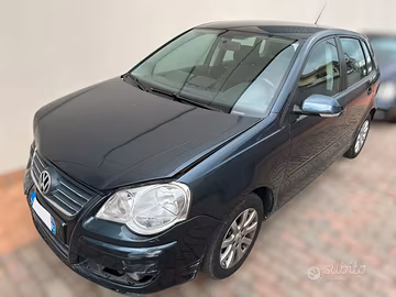 Volkswagen Polo 5p 1.4 Sportline 80cv - ANCHE PER 