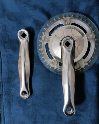 Guarnitura pedivelle bici