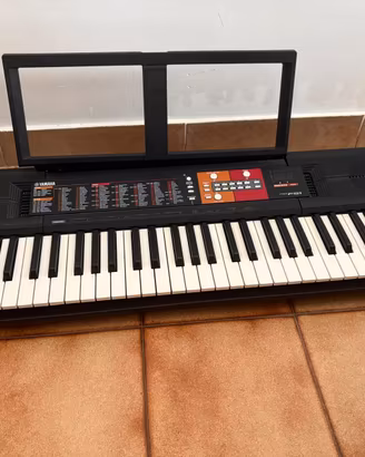 pianola Yamaha 