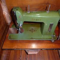 lotto di tre macchina da cucire vintage cucitrici