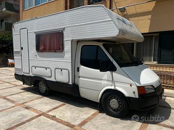 Camper Ford Riviera