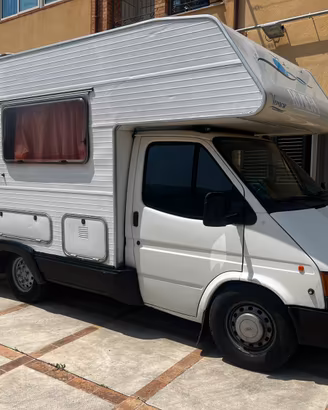 Camper Ford Riviera