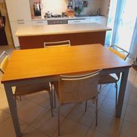 Cucina componibile completa di elettrodomestici